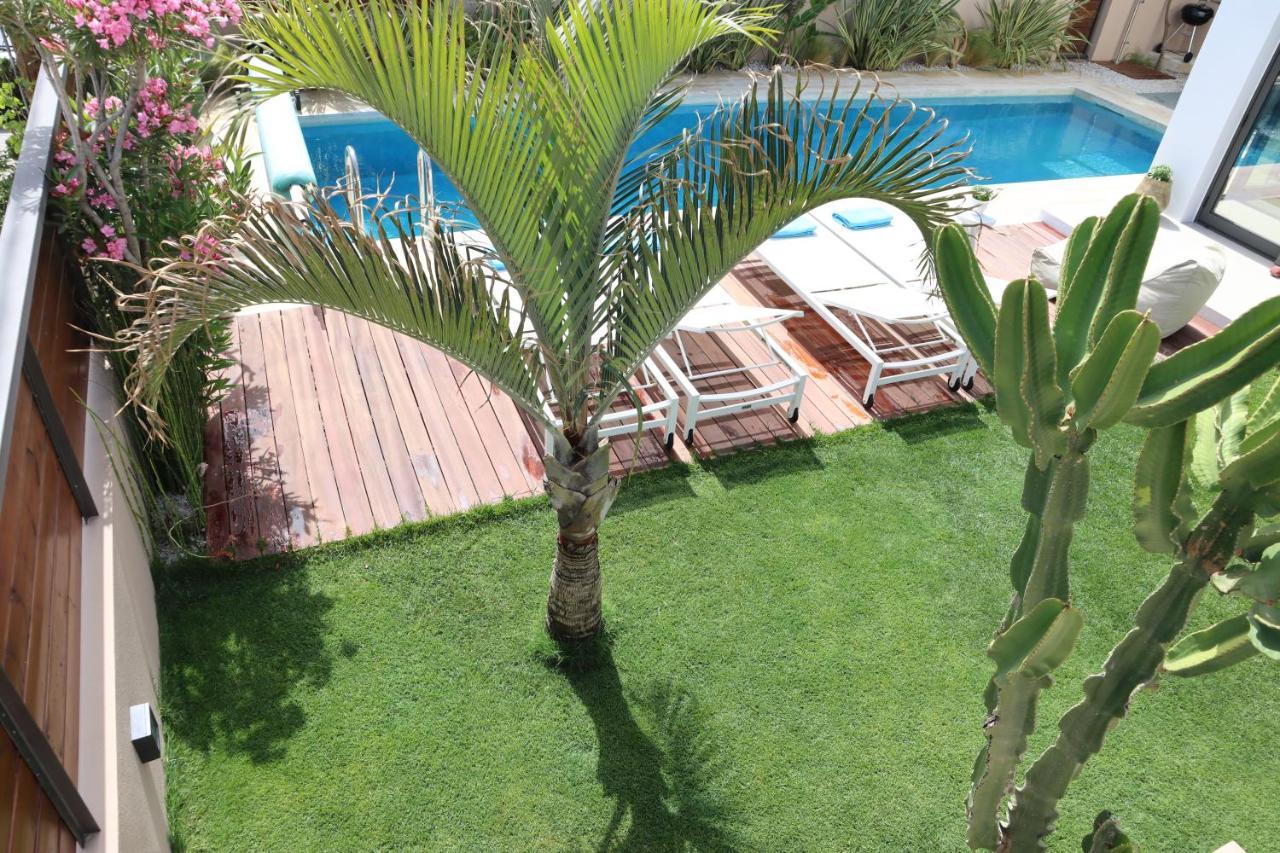 Fos Villa Galatás Exterior foto